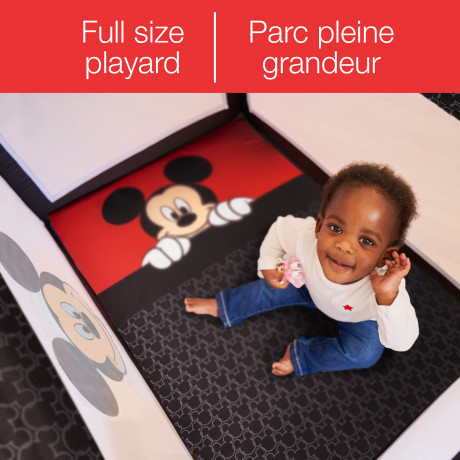 Disney Baby - Parc Peeking Mickey