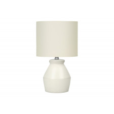 Monarch - 17''H Lampe de Table - Creme/Ceramique, Ivoire