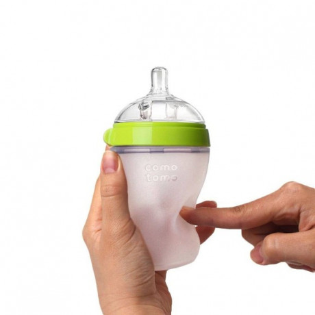 Comotomo - 2 biberons en silicone 150ml/5oz Comotomo - 2 biberons en silicone 150ml/5oz